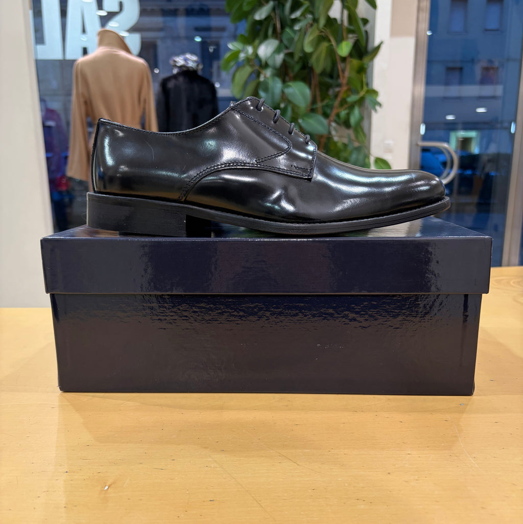 Scarpa elegante basica nera