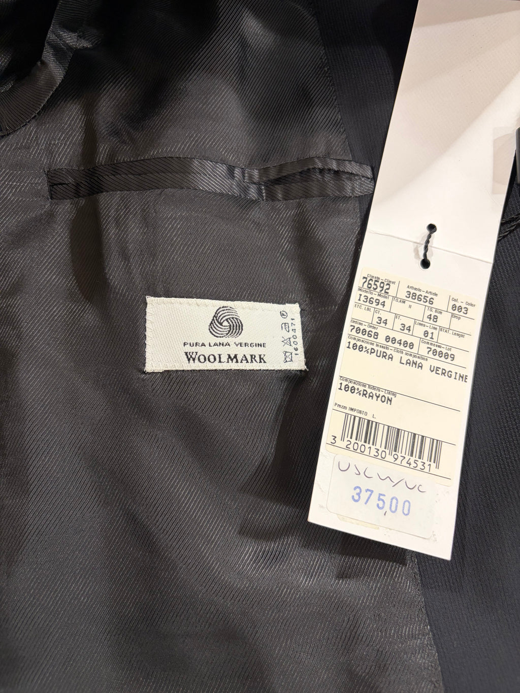 Completo Giacca e Pantalone nero elegante con riga verticale | Woolmark