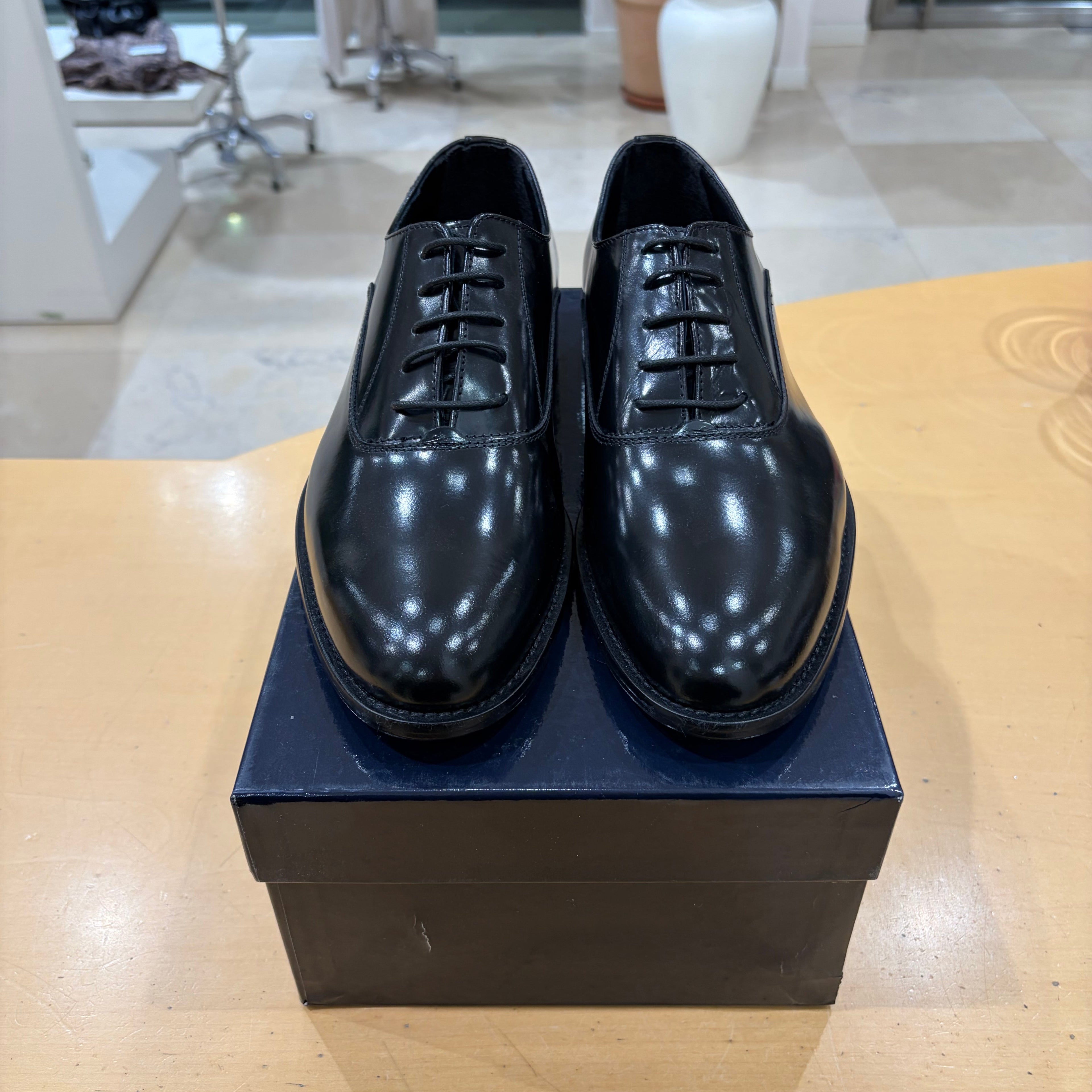 Scarpa elegante francesina nera